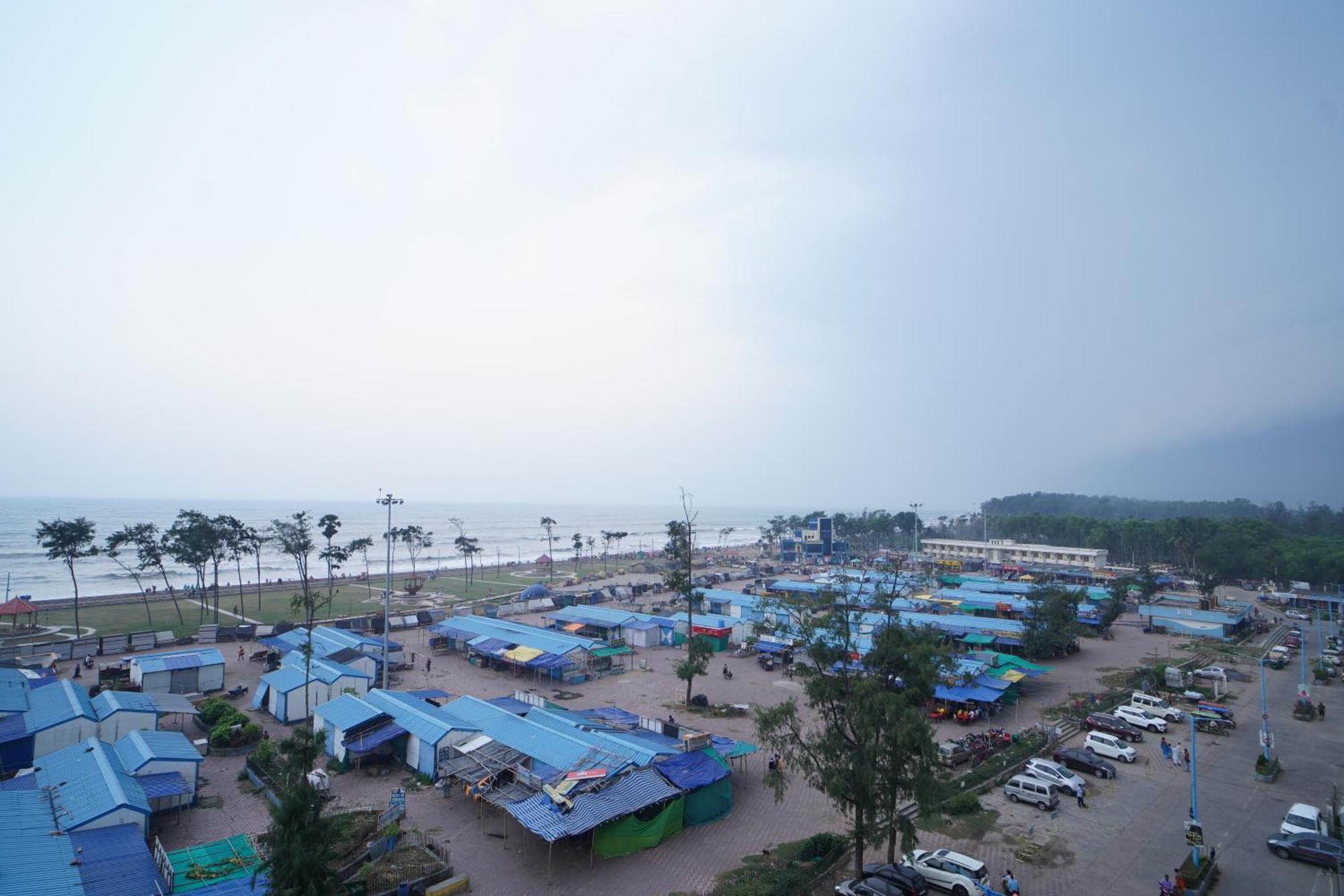 Royal Sea View !! Beach Front With Free Wifi !! 디가 외부 사진