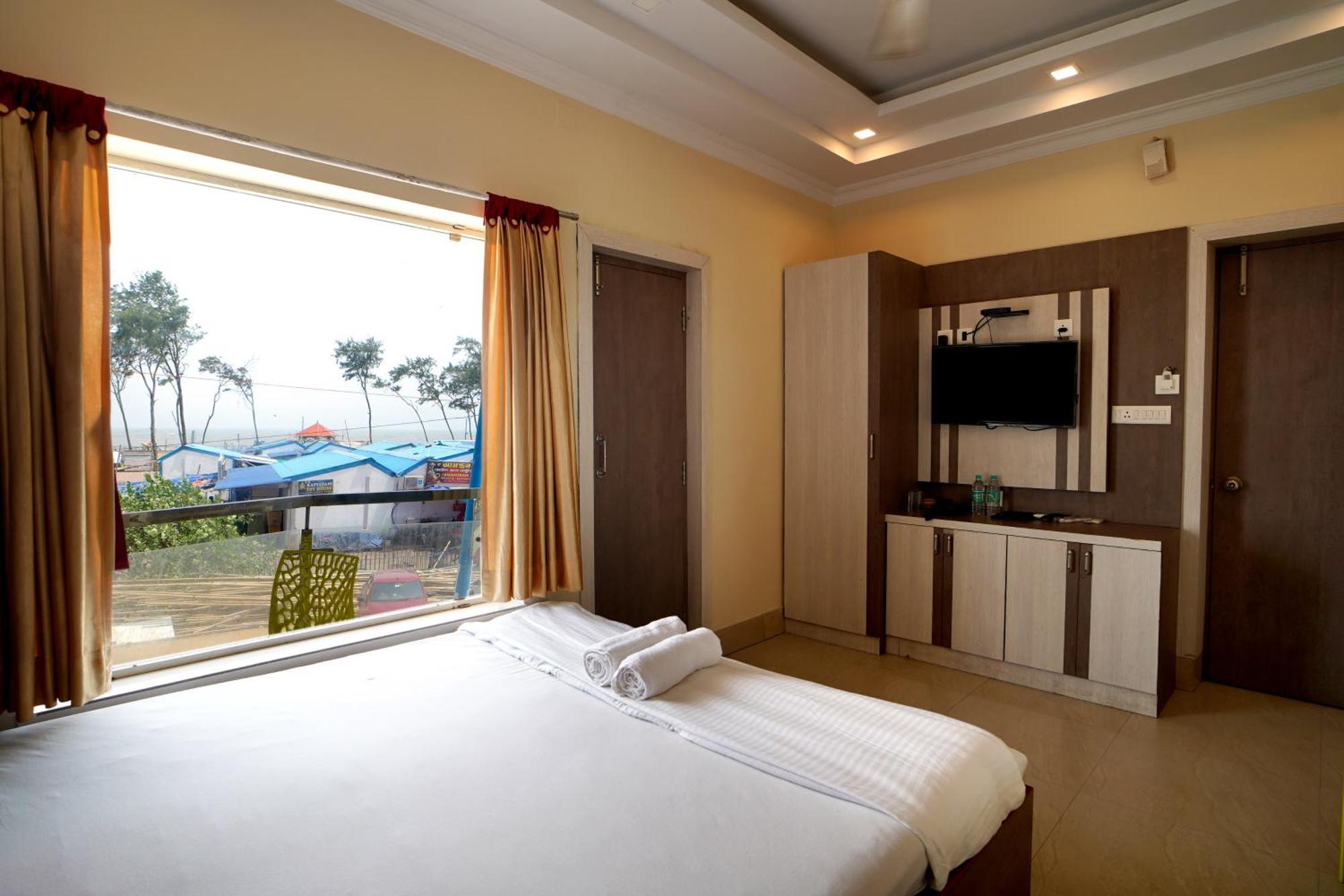 Royal Sea View !! Beach Front With Free Wifi !! 디가 외부 사진